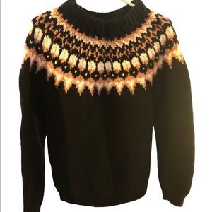 Vintage 1980s hand knit Nordic sweater , ladies large, made by my grandma :)
